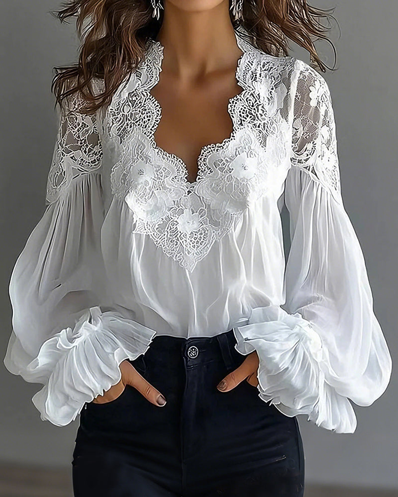 Melina | Blusa con Encaje en Escote y Hombros